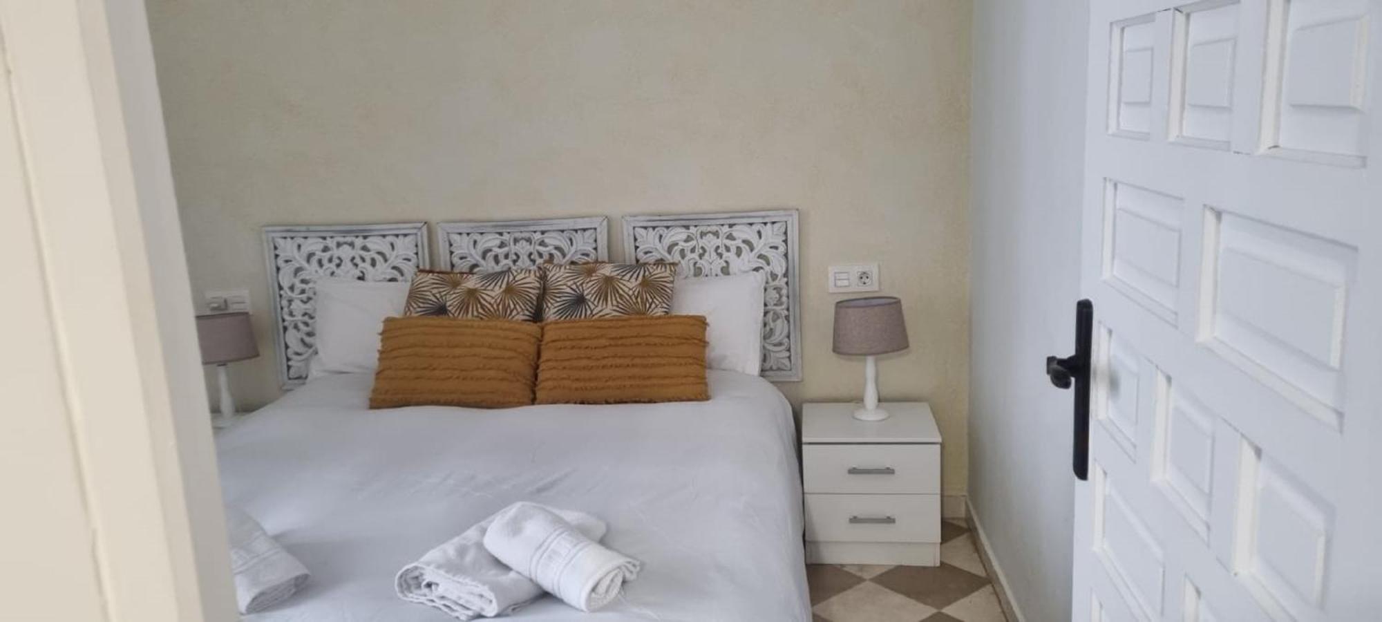 Adanar-las Columnas Appartement *